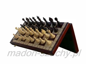 Skládací magnetické dřevěné šachy